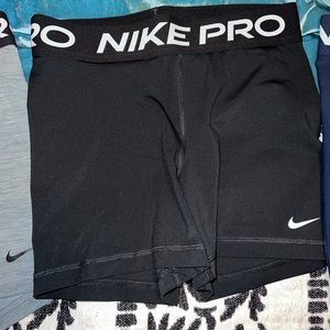 Nike Pro Shorts Set